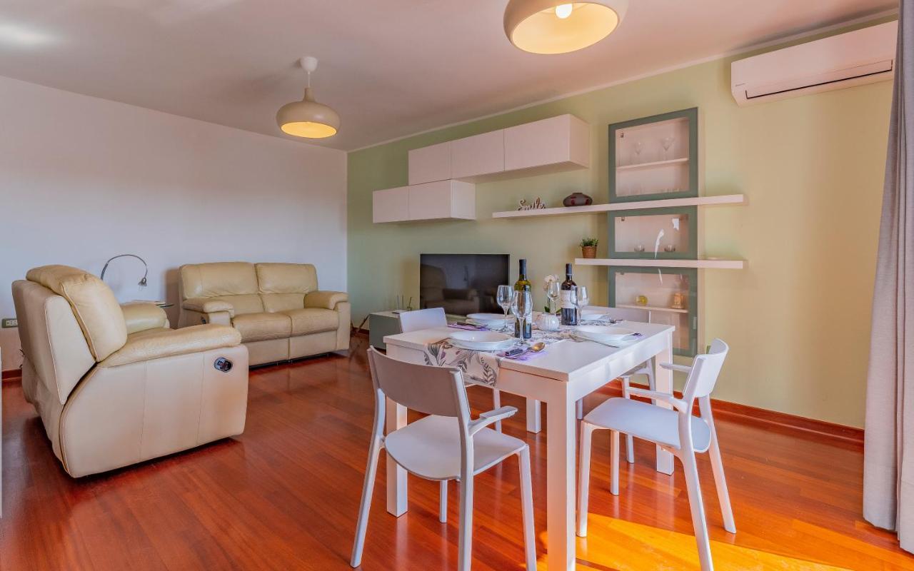 Apartment Green Pula, Family Friendly, Comfortable, Free Parking And Wifi Εξωτερικό φωτογραφία