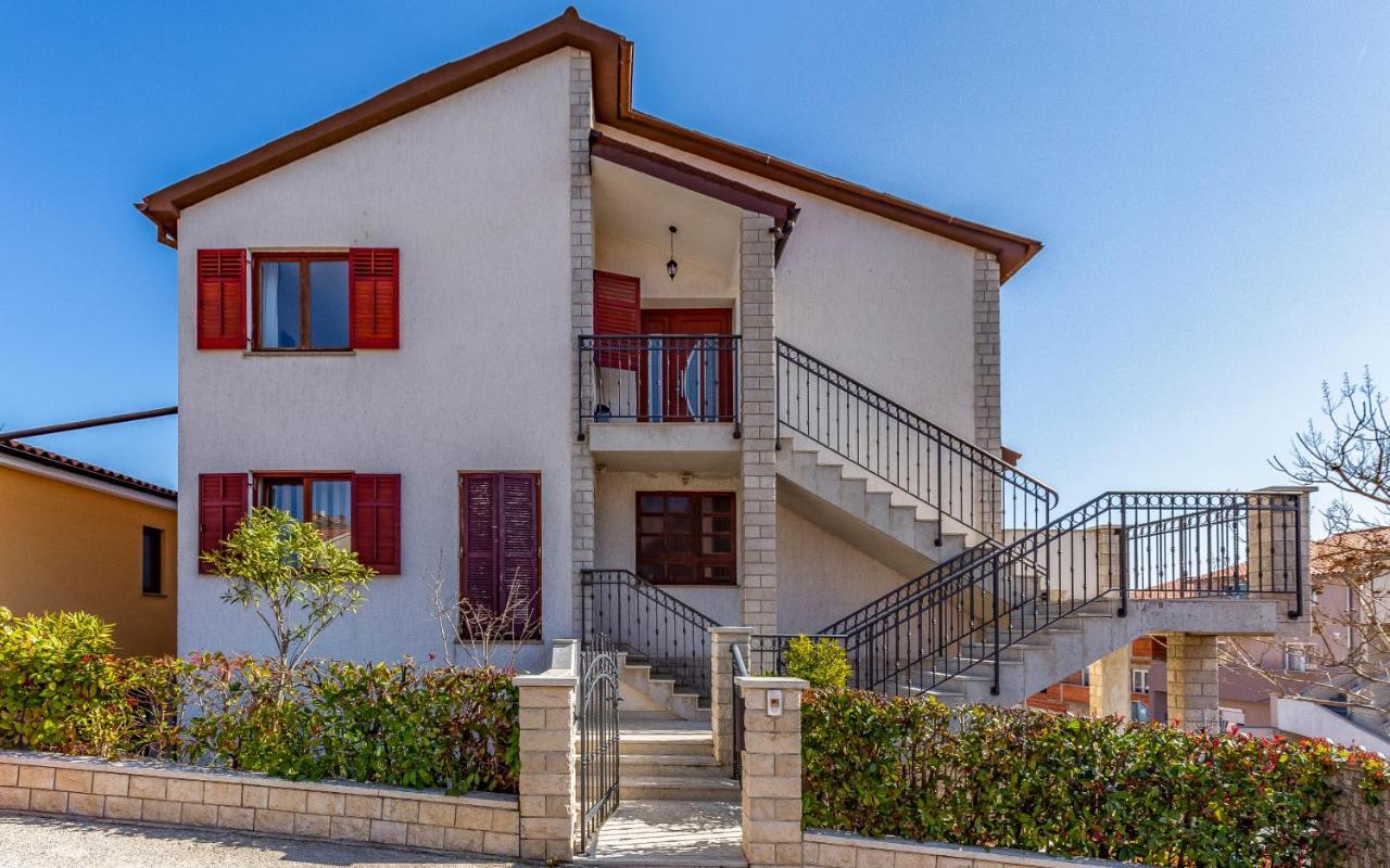 Apartment Green Pula, Family Friendly, Comfortable, Free Parking And Wifi Εξωτερικό φωτογραφία