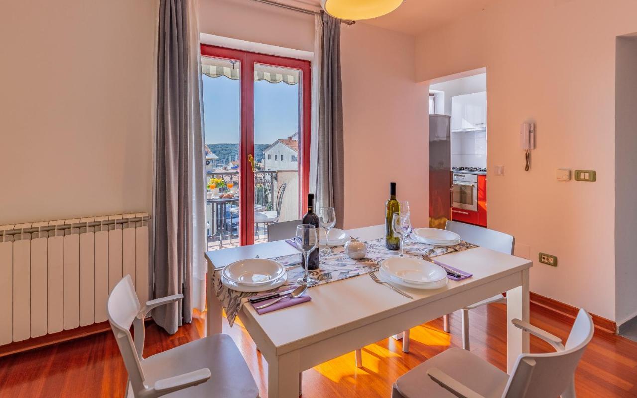Apartment Green Pula, Family Friendly, Comfortable, Free Parking And Wifi Εξωτερικό φωτογραφία